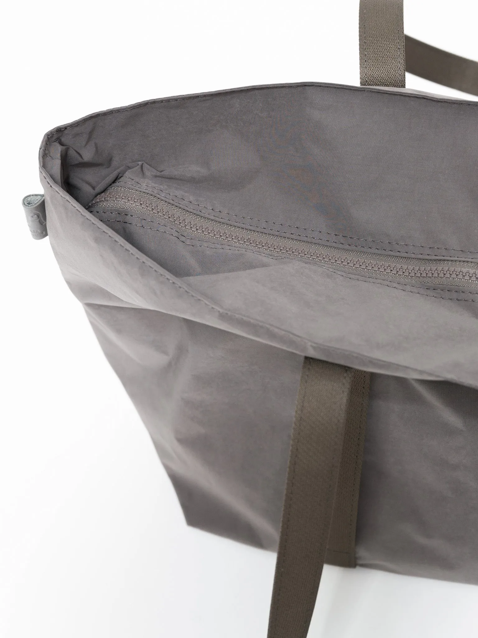 Medium Split Yarn Tote - Gray