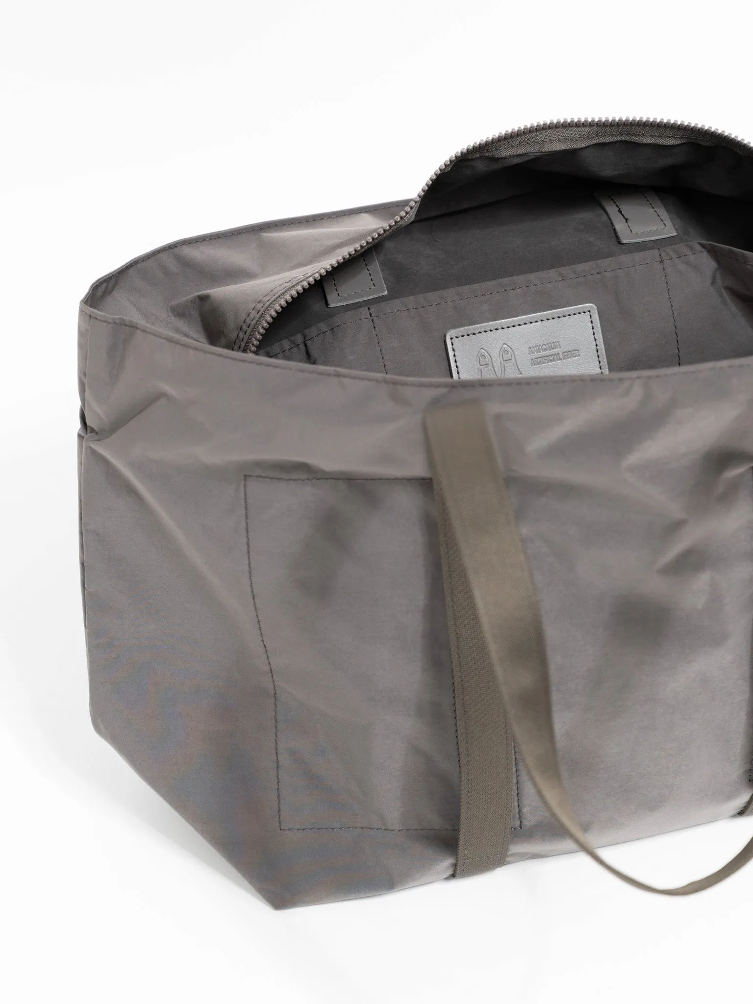 Medium Split Yarn Tote - Gray