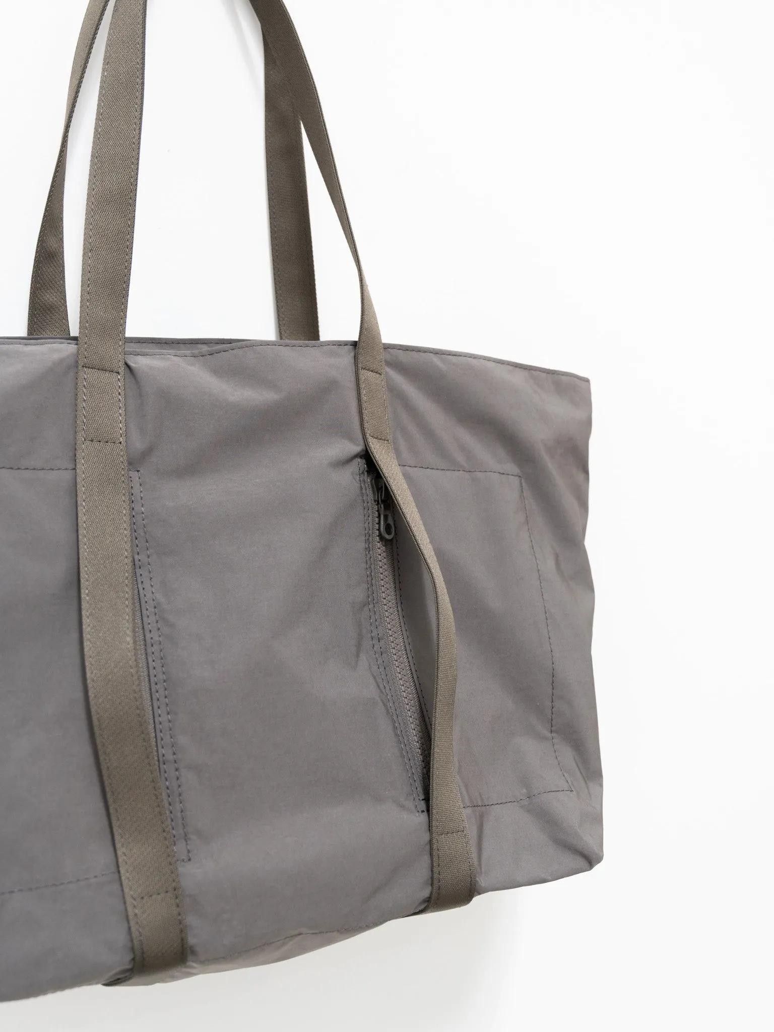 Medium Split Yarn Tote - Gray